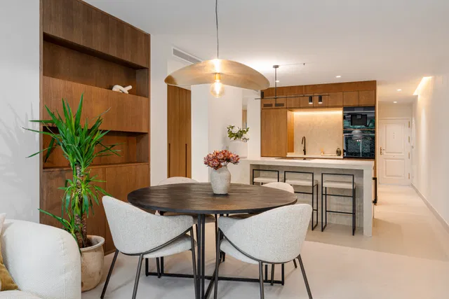Apartment in Benahavis, Malaga