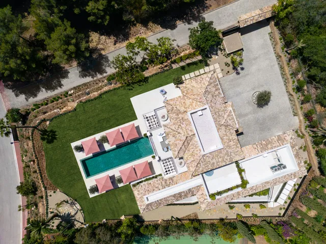 Villa in Marbella Golden Mile, Malaga