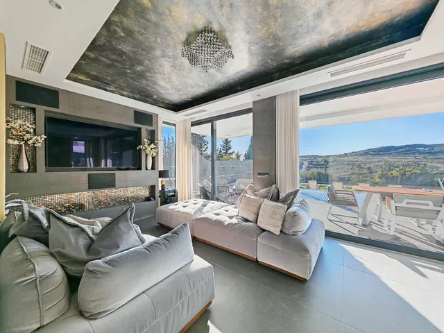 Villa in Estepona, Malaga