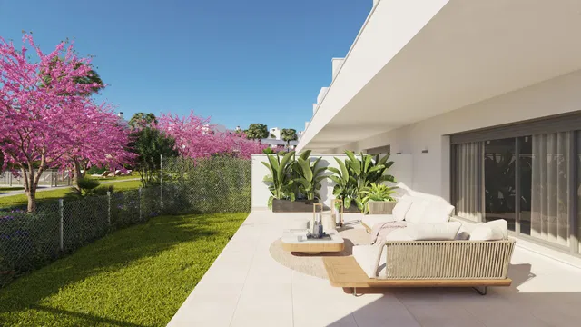 Ground Floor Apartment in Estepona, Malaga