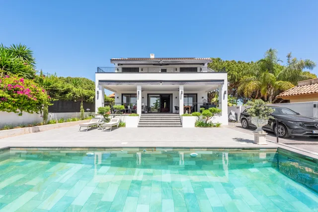 Villa in Marbella Este, Malaga