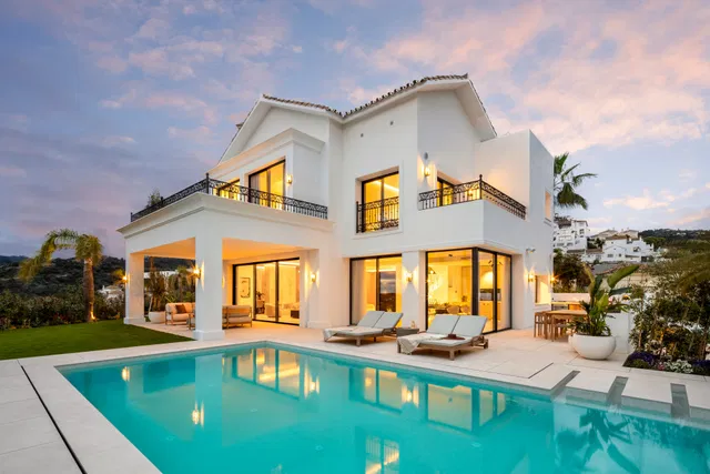 Villa in Benahavis, Malaga