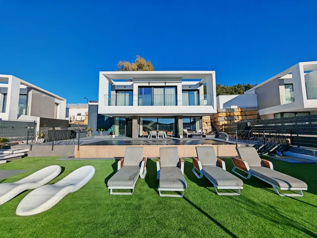 Villa in Estepona, Malaga