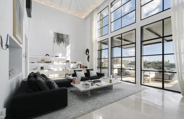 Villa in Benahavis, Malaga