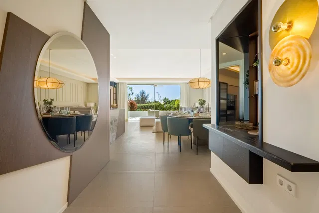 Ground Floor Apartment in Marbella Golden Mile, Malaga