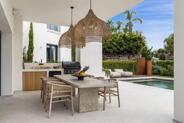 Villa in Benahavis, Malaga