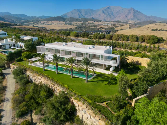 Villa in Casares, Malaga
