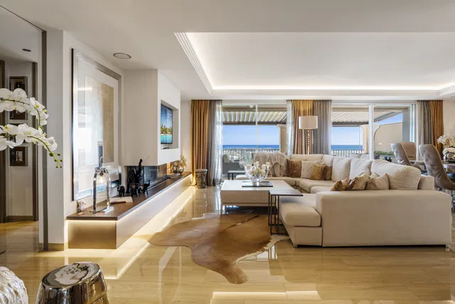 Duplex Penthouse in Benahavis, Malaga