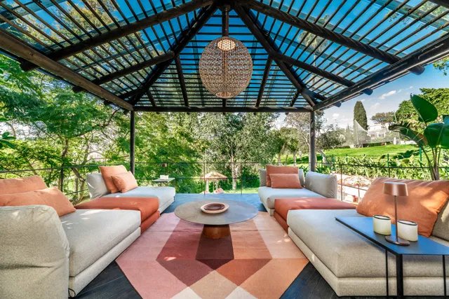 Villa in San Pedro de Alcantara, Malaga