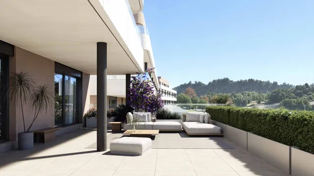 Ground Floor Apartment in Estepona, Malaga