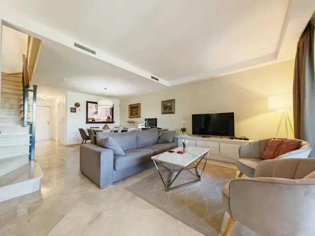 Town House in Marbella Este, Malaga