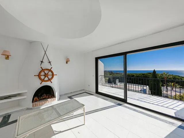 Town House in Marbella Este, Malaga