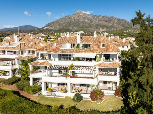 Ground Floor Apartment in Marbella Golden Mile, Malaga
