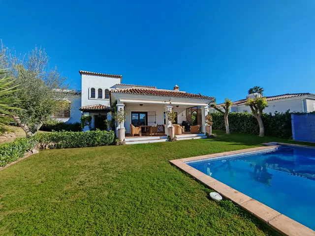 Villa in Mijas Costa, Malaga