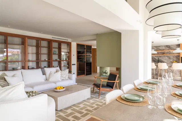 Villa in Nueva Andalucia, Malaga