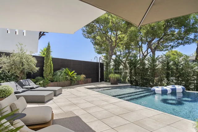 Semi Detached House in Marbella Golden Mile, Malaga