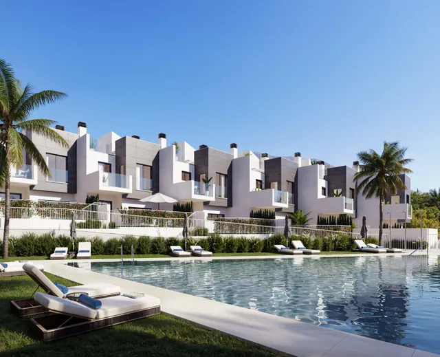 Semi Detached Villa in Fuengirola, Malaga
