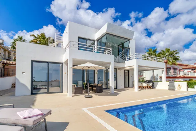 Villa in Mijas Costa, Malaga
