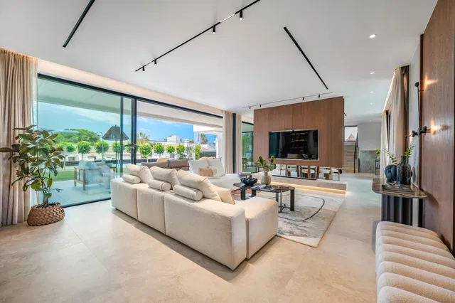 Villa in Marbella, Malaga