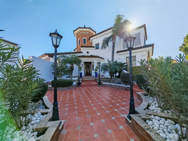 Villa in Marbella Este, Malaga