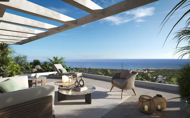 Ground Floor Apartment in Marbella Este, Malaga