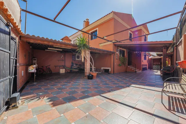 Semi Detached House in Malaga, Malaga