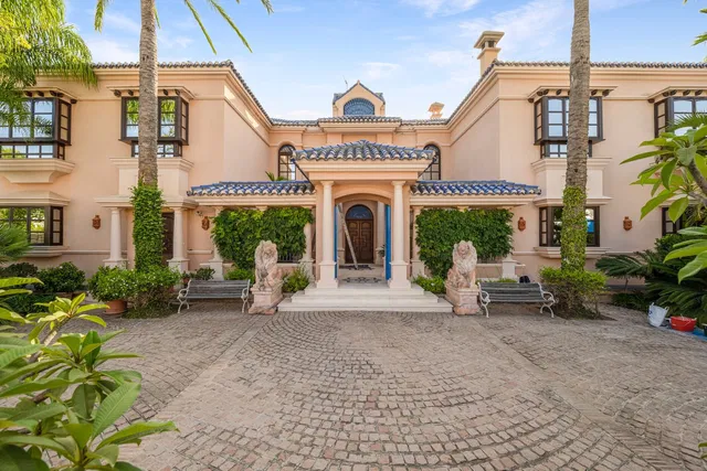 Villa in Marbella, Malaga