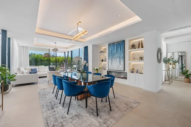Villa in Estepona, Malaga