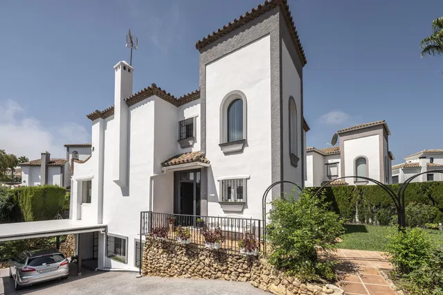 Villa in Mijas Costa, Malaga