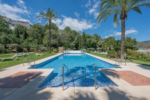 Apartment in Benahavis, Malaga