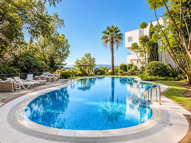 Apartment in Benahavis, Malaga