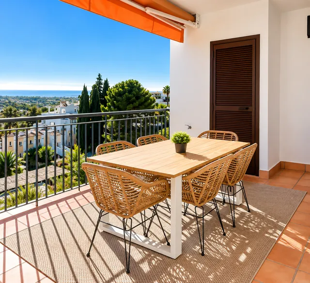 Apartment in Benahavis, Malaga