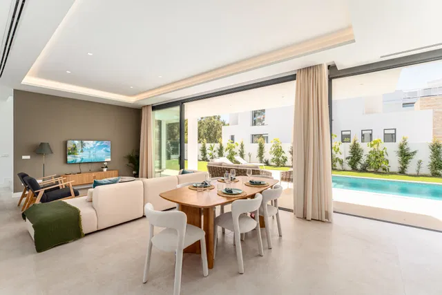 Villa in Estepona, Malaga