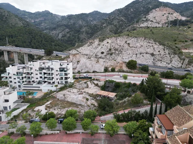 قطعة أرض في بنالماندينا، مالقة