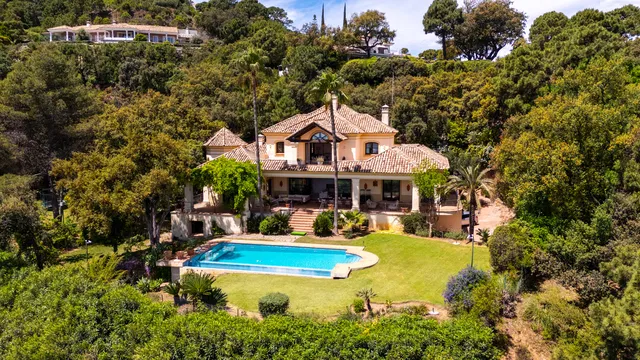 Villa in Benahavis, Malaga