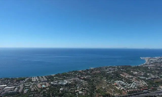 قطعة أرض في ماربيا، مالقة