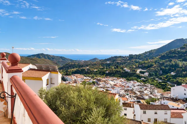 Town House in Ojen, Malaga