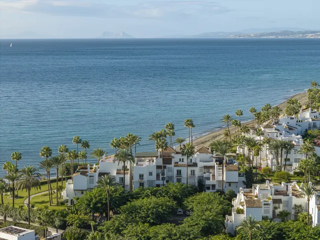 Ground Floor Apartment in Estepona, Malaga
