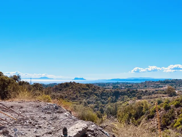 Plot in Estepona, Malaga
