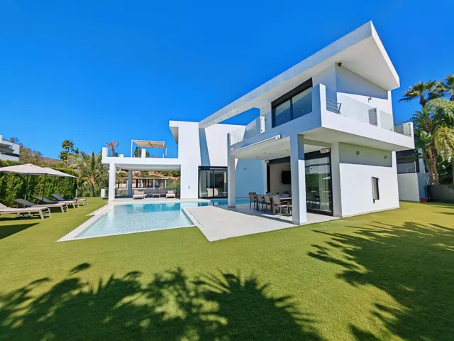 Villa in Marbella Este, Malaga