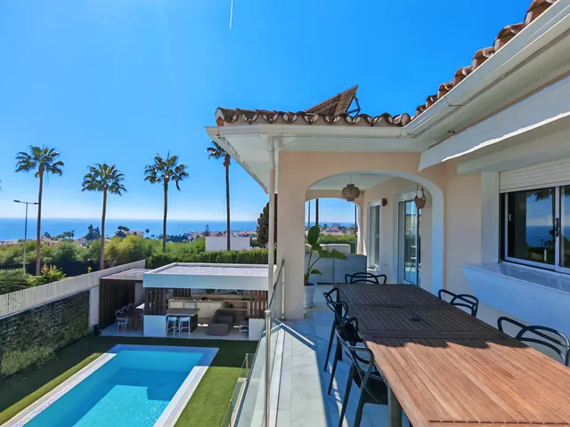 Villa in Mijas Costa, Malaga