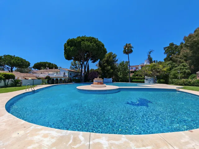 Town House in Marbella Este, Malaga