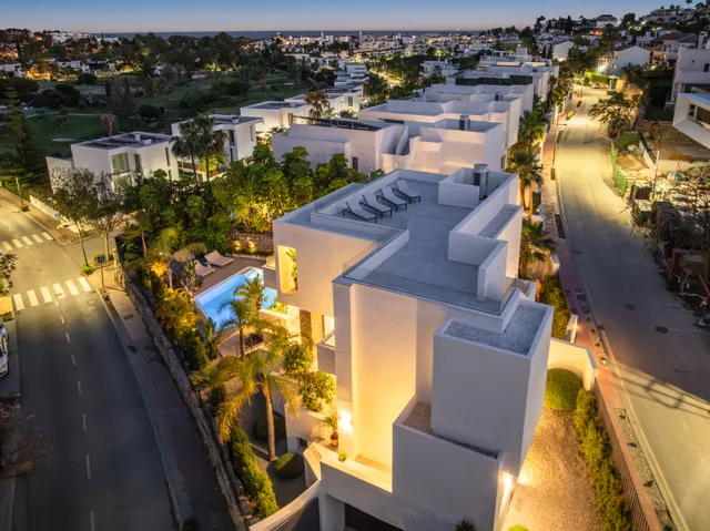 Villa in Estepona, Malaga