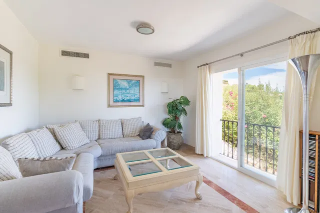 Villa in Benahavis, Malaga