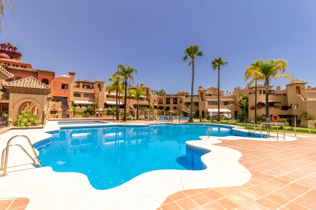 Duplex Penthouse in Estepona, Malaga