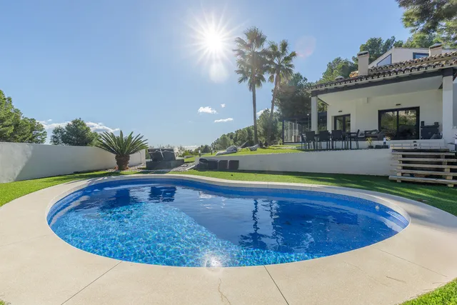 Villa in Malaga, Malaga