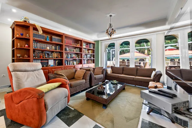 Villa in Malaga, Malaga