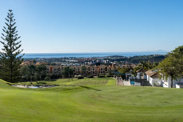 Villa in Benahavis, Malaga