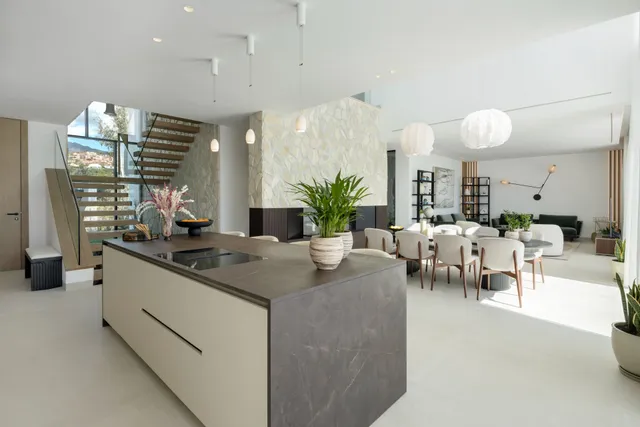 Villa in Benahavis, Malaga