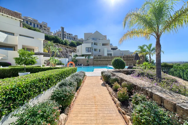 Penthouse in Benahavis, Malaga